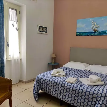 Mediterraneo Bed and breakfast 3*