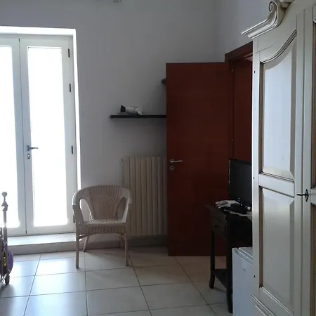 Bed & Breakfast Mediterraneo 3*