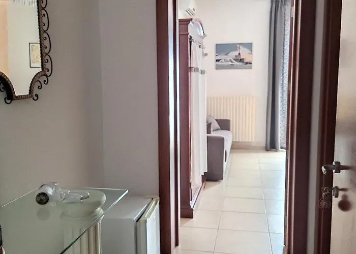 Mediterraneo Nocleg ze śniadaniem