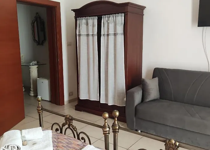 Mediterraneo Nocleg ze śniadaniem 4*