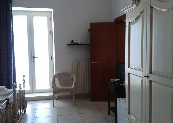 Nocleg ze śniadaniem Mediterraneo 4*